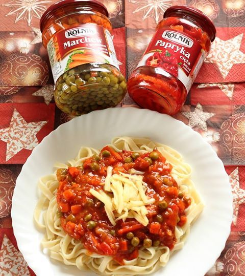 Spaghetti con Piselli (Z&nbsp;Groszkiem Konserwowym)
